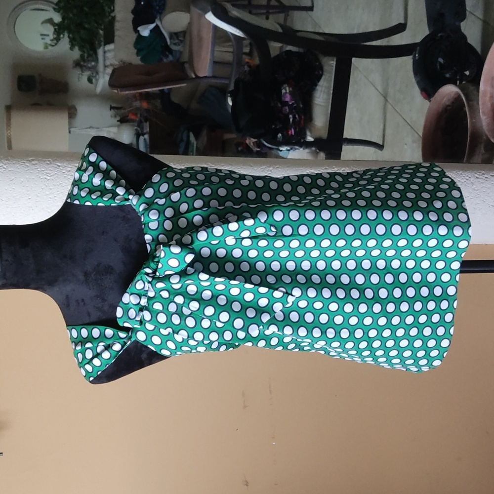 Banana Republic Polka Dot Green and White, Top with Bow and Pleats Size XS